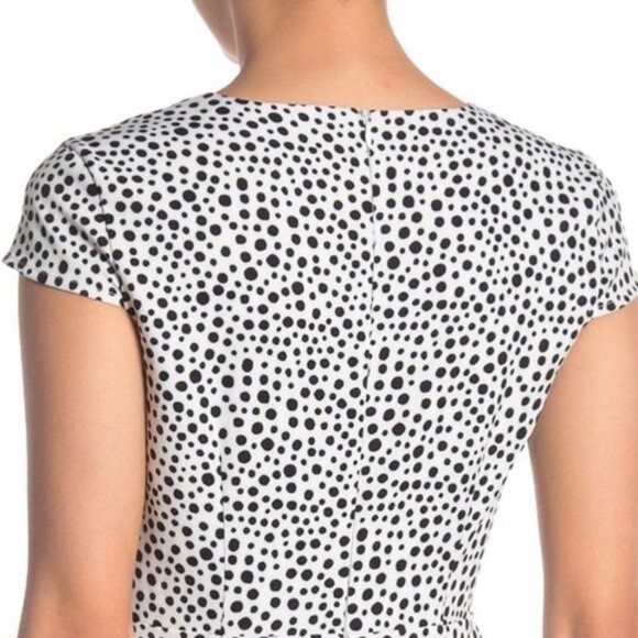 NWT Alexia Admor Dress White Black Polka Dots Cap Sleeve Sheath Women’s Size 6 - Picture 8 of 16
